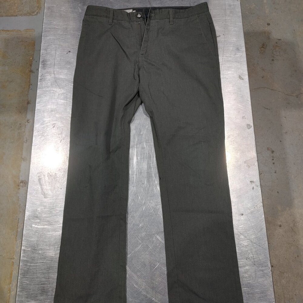 Brand New Volcom CorpoClass Dress Pants Grey Size 34